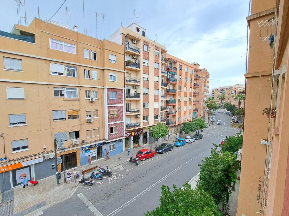 Apartamento Acogedor Con Wifi Valenza Esterno foto