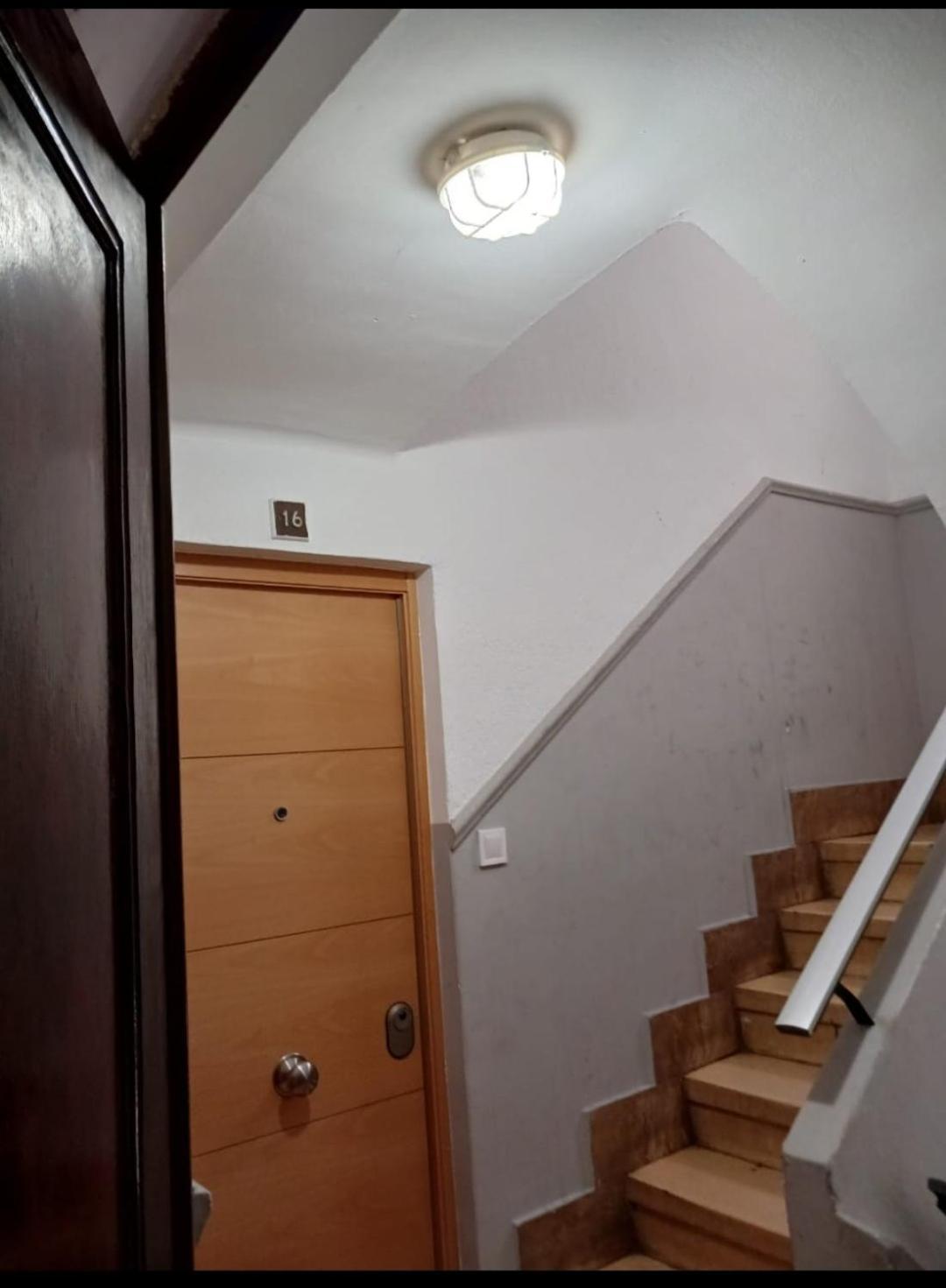 Apartamento Acogedor Con Wifi Valenza Esterno foto